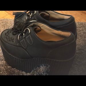 CURRENT MOOD CREEP QUEEN PLATFORMS sz 8